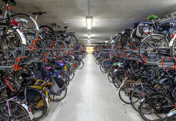 25.000 fietsparkeerplekken extra bij treinstations in Nederland