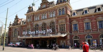 Studenten blazen stationsgebied Den Haag HS nieuw leven in