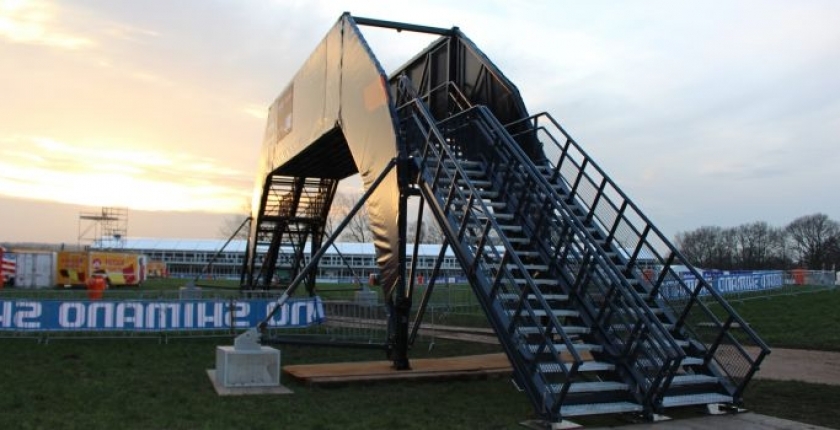 Mobiele, lichtgewicht voetgangersbrug wint Duurzaamheidsprijs Staal 2014