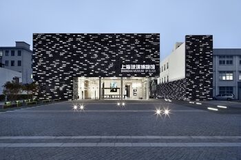 12. Best Façade Design and Engineering of the Year. Logon Architecture - Project: Shanghai Museum of Glass