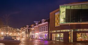 Minister Bussemaker opent Poppodium Neushoorn in Leeuwarden