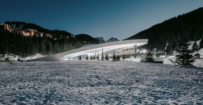 Idyllisch aquacentrum midden in Franse Alpen