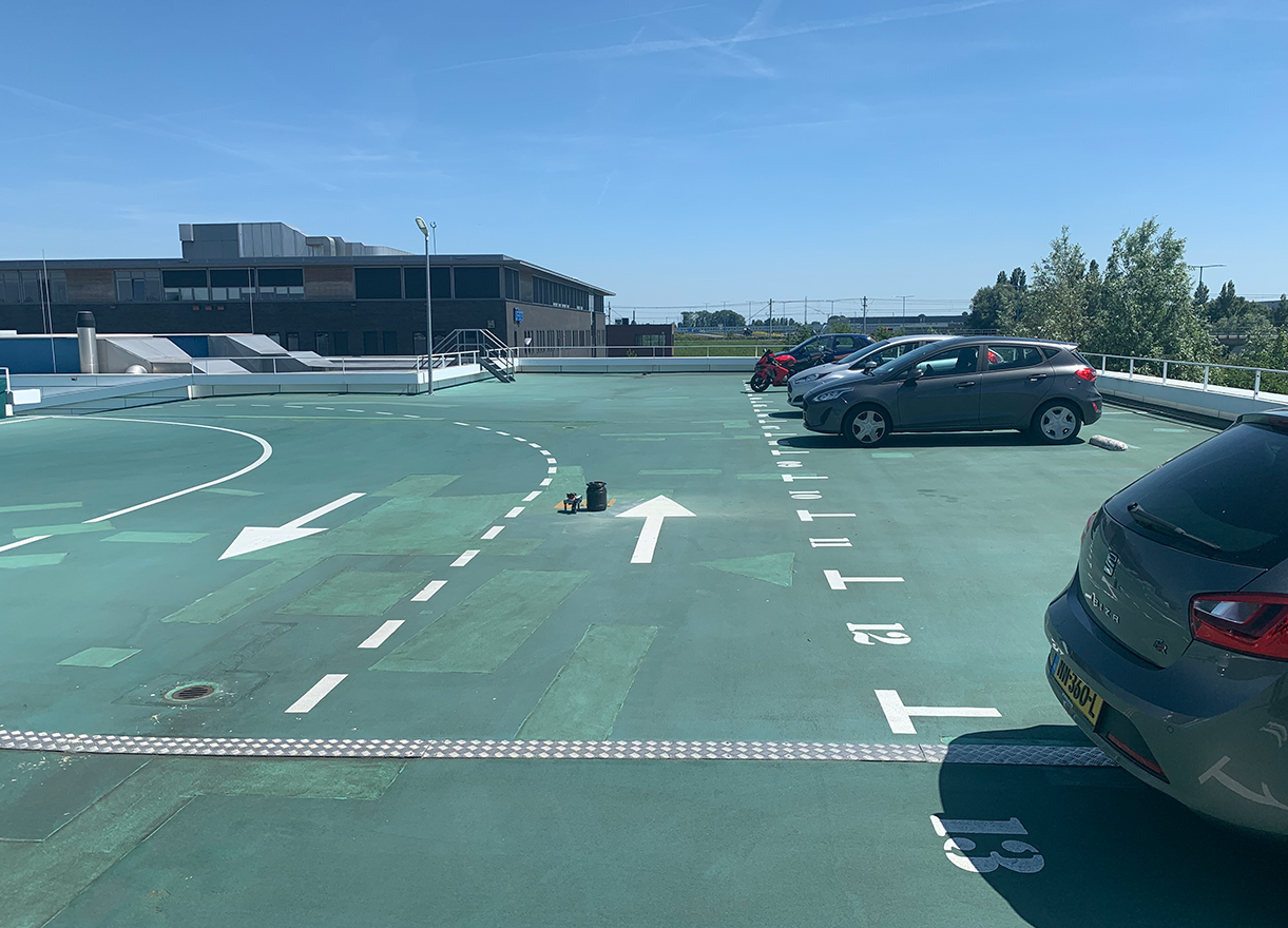 Oude situatie parkeerdak NBD